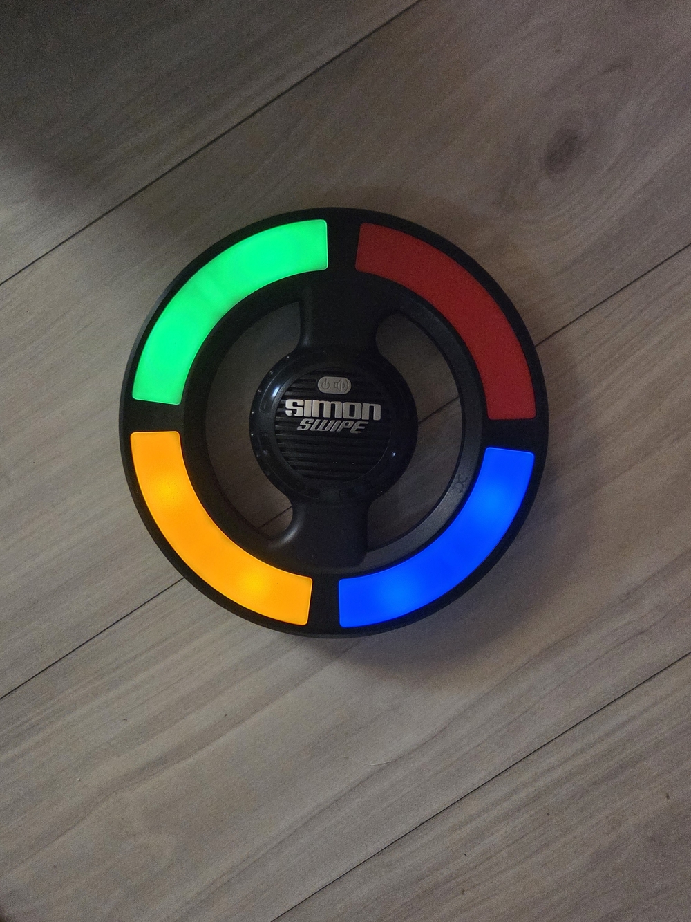 Simon Swipe Electronic Memory Game - Green, Red, Yellow, Blue